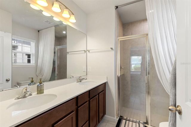 17784 TURNING LEAF CIRCLE, Land O Lakes, FL 34638