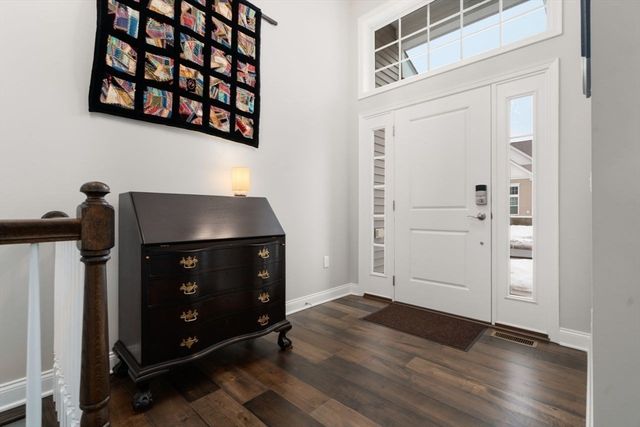 124 Glen Ellen Blvd 124, Millis, MA 02054