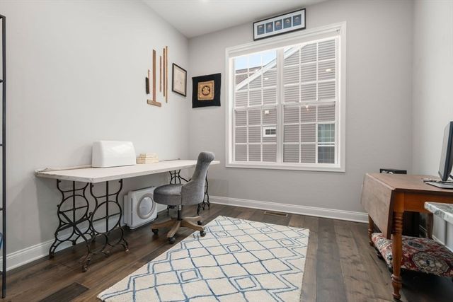 124 Glen Ellen Blvd 124, Millis, MA 02054