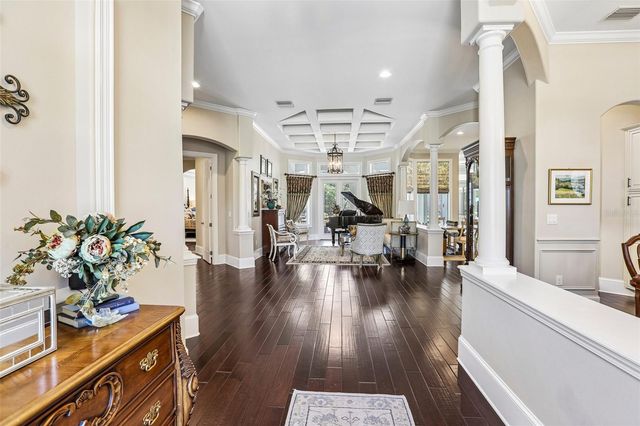 16117 SUNCREST SHORES DRIVE, Odessa, FL 33556