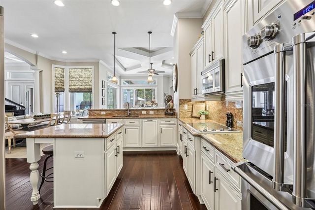 16117 SUNCREST SHORES DRIVE, Odessa, FL 33556
