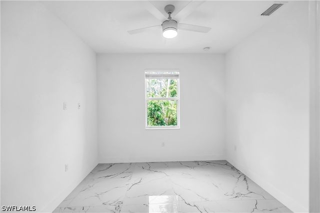 578 Woodview DR, Lehigh Acres, FL 33972