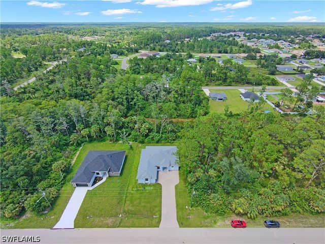 578 Woodview DR, Lehigh Acres, FL 33972