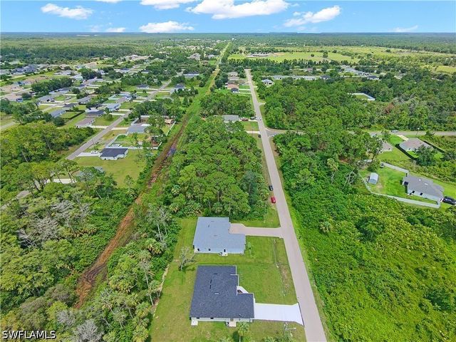 578 Woodview DR, Lehigh Acres, FL 33972