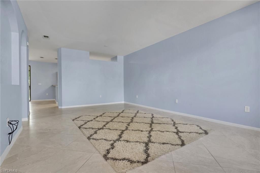 15454 Summit Place CIR 125, NAPLES, FL 34119 — photo 5