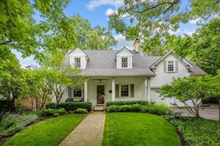 423 Pleasant Avenue, Highland Park, IL 60035