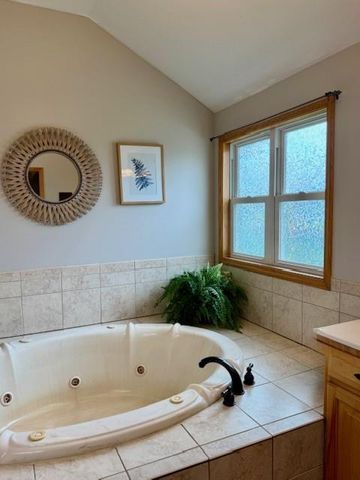 7127 SW Karen Road, Trimble, MO 64492