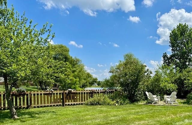 7127 SW Karen Road, Trimble, MO 64492