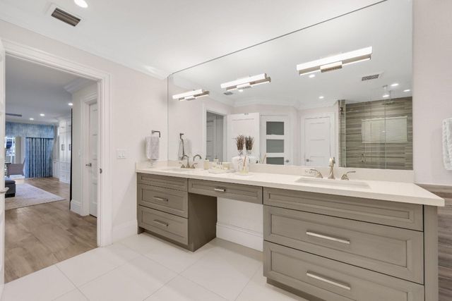 3041 NE 40th Court, Fort Lauderdale, FL 33308