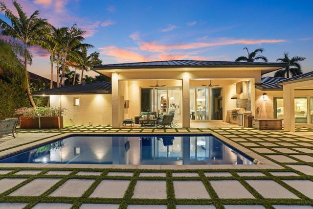 3041 NE 40th Court, Fort Lauderdale, FL 33308