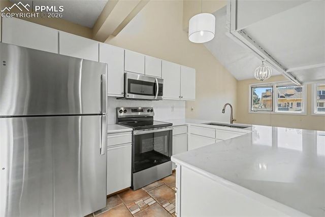 581 Observatory Drive, Colorado Springs, CO 80904