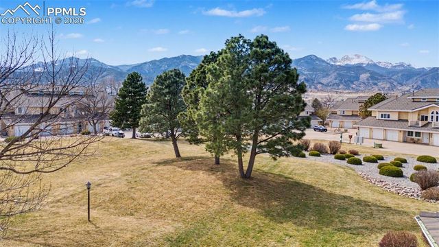 581 Observatory Drive, Colorado Springs, CO 80904