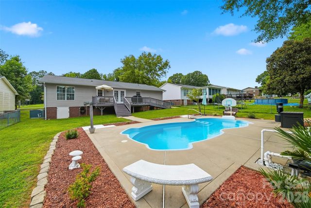 927 Victoria Avenue, Kannapolis, NC 28081