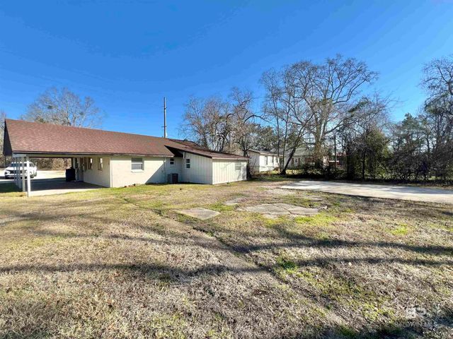 111 Swift Street, Atmore, AL 36502