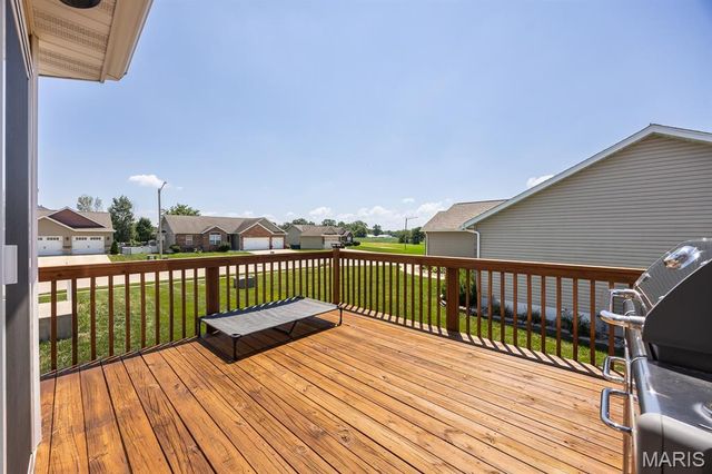 248 Sunnybrooke, Troy, IL 62294