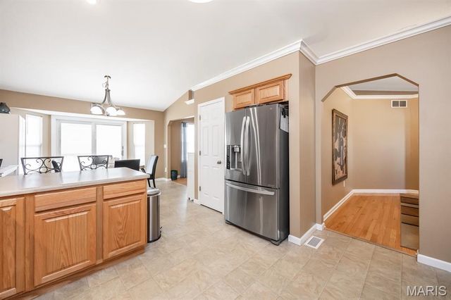248 Sunnybrooke, Troy, IL 62294