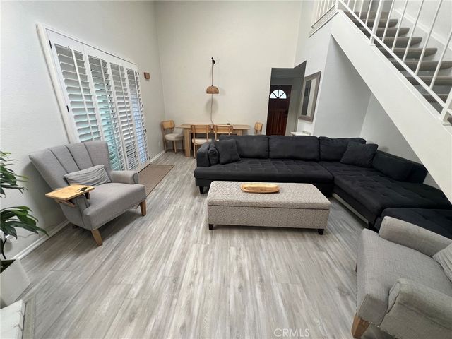 1120 Sandi, Costa Mesa, CA 92627