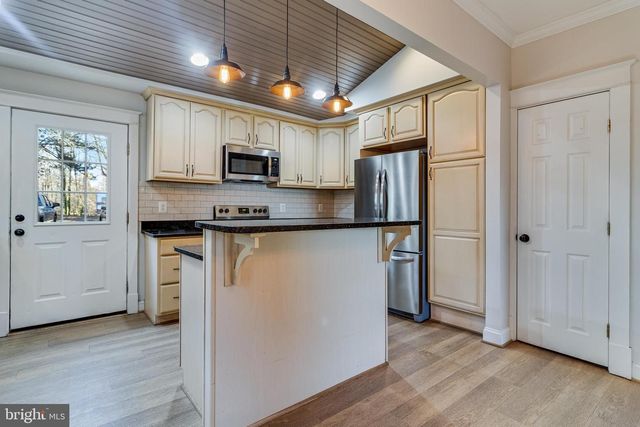 28055 OLD VILLAGE RD, Mechanicsville, MD 20659