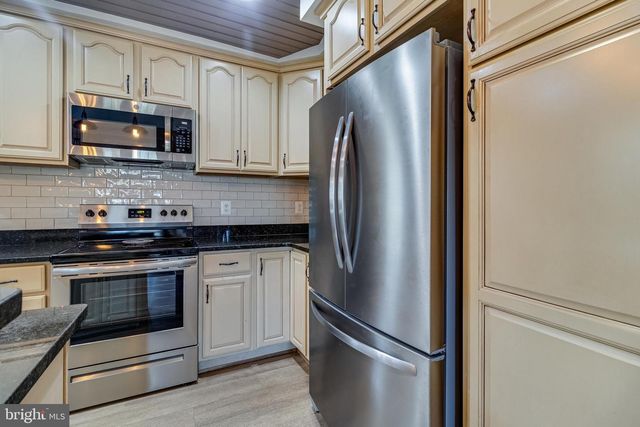 28055 OLD VILLAGE RD, Mechanicsville, MD 20659