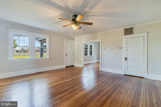 28055 OLD VILLAGE RD, Mechanicsville, MD 20659