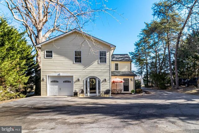 28055 OLD VILLAGE RD, Mechanicsville, MD 20659