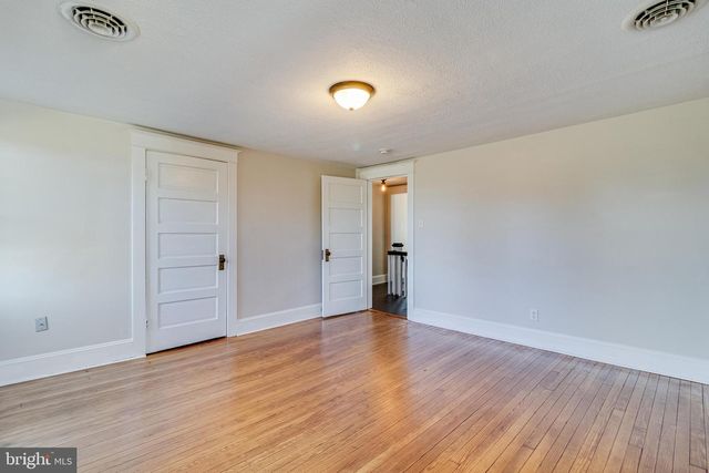 28055 OLD VILLAGE RD, Mechanicsville, MD 20659