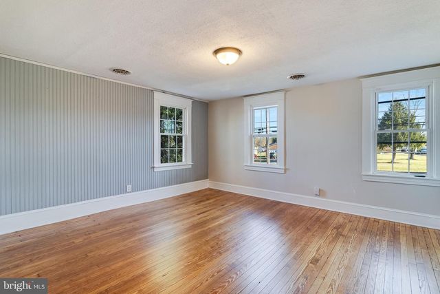 28055 OLD VILLAGE RD, Mechanicsville, MD 20659