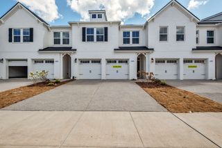 620 Club View Way, Mount Juliet, TN 37122
