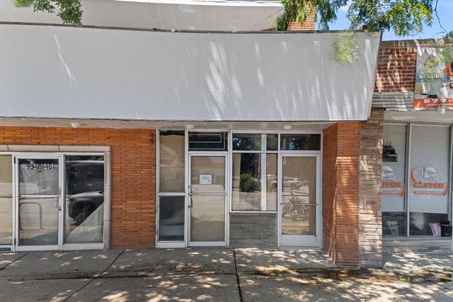 9950 S Western Avenue 2N, Chicago, IL 60643