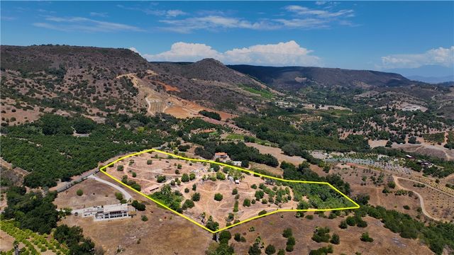 22735 Carancho Road, Temecula, CA 92590