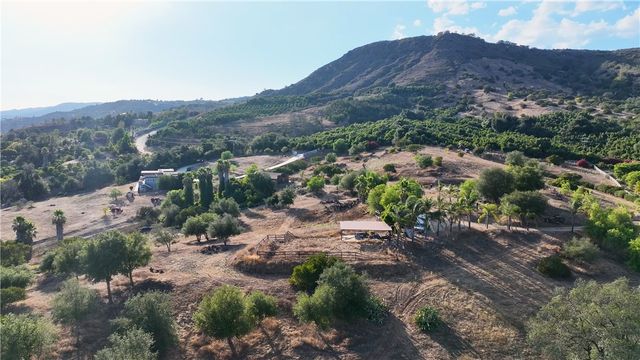 22735 Carancho Road, Temecula, CA 92590
