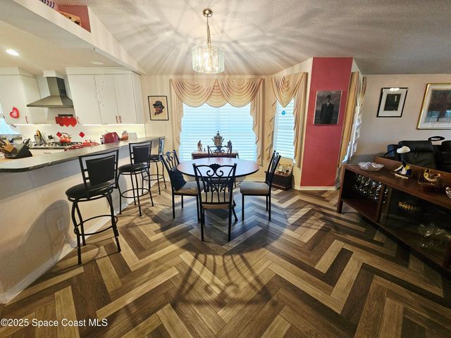 3904 Saint Armens Circle, Melbourne, FL 32934