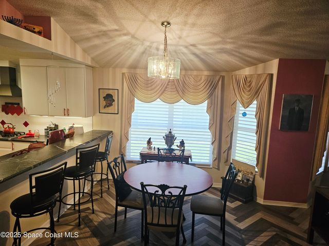 3904 Saint Armens Circle, Melbourne, FL 32934