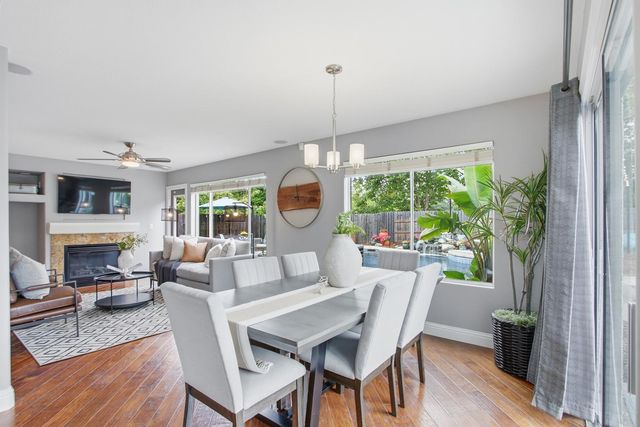 904 Agee Ct, Folsom, CA 95630