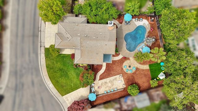 904 Agee Ct, Folsom, CA 95630
