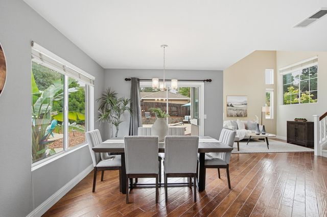 904 Agee Ct, Folsom, CA 95630