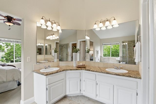 904 Agee Ct, Folsom, CA 95630