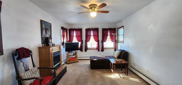 22 Blue Point Road, Mastic Beach, NY 11951