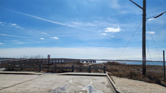 22 Blue Point Road, Mastic Beach, NY 11951