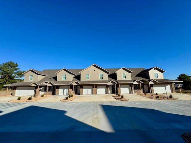 2803 W Mockingbird Lane, Rogers, AR 72756