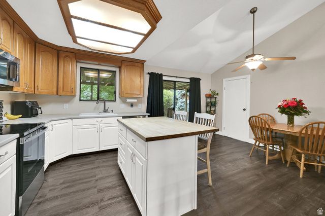 3163 N 100 W, North Ogden, UT 84414