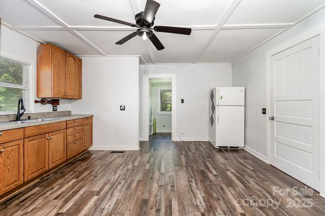 1224 Hollywood Terrace, Albemarle, NC 28001