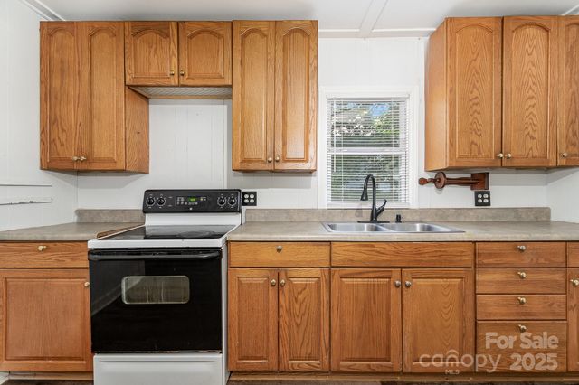 1224 Hollywood Terrace, Albemarle, NC 28001