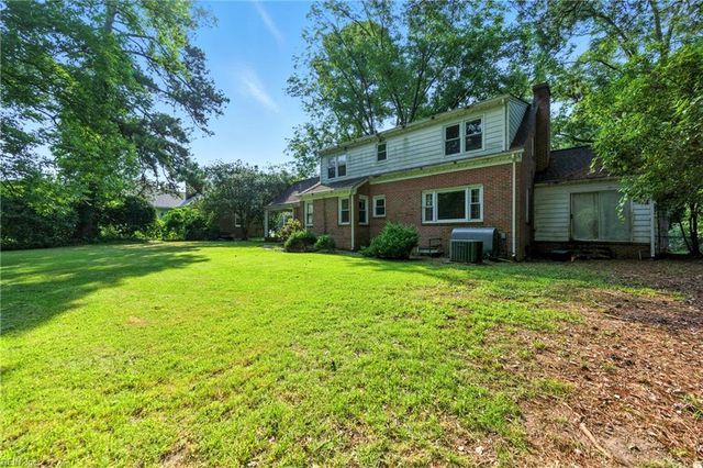 106 Edgewood AVE, Suffolk, VA 23434