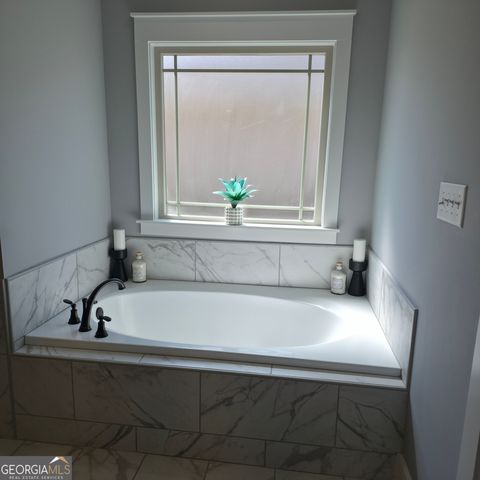 118 Brook Hollow Court, Kathleen, GA 31047