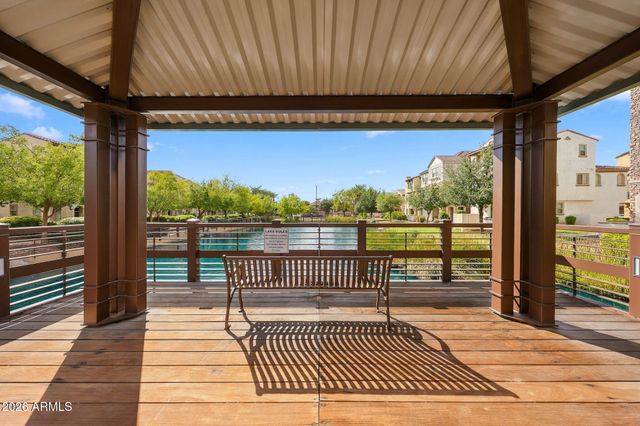 1677 E BRIDGEPORT Parkway, Gilbert, AZ 85295