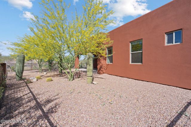13760 E Langtry Lane, Tucson, AZ 85747