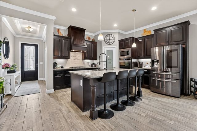 6 Los Cielos Ct, Odessa, TX 79765