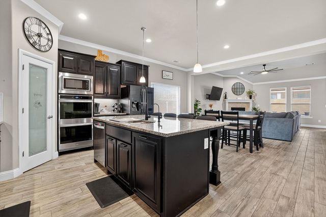 6 Los Cielos Ct, Odessa, TX 79765