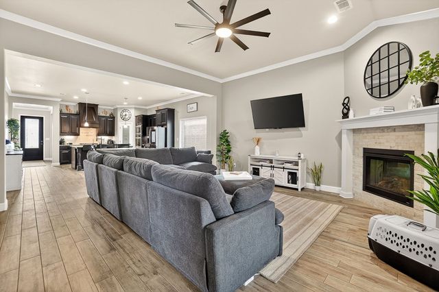 6 Los Cielos Ct, Odessa, TX 79765